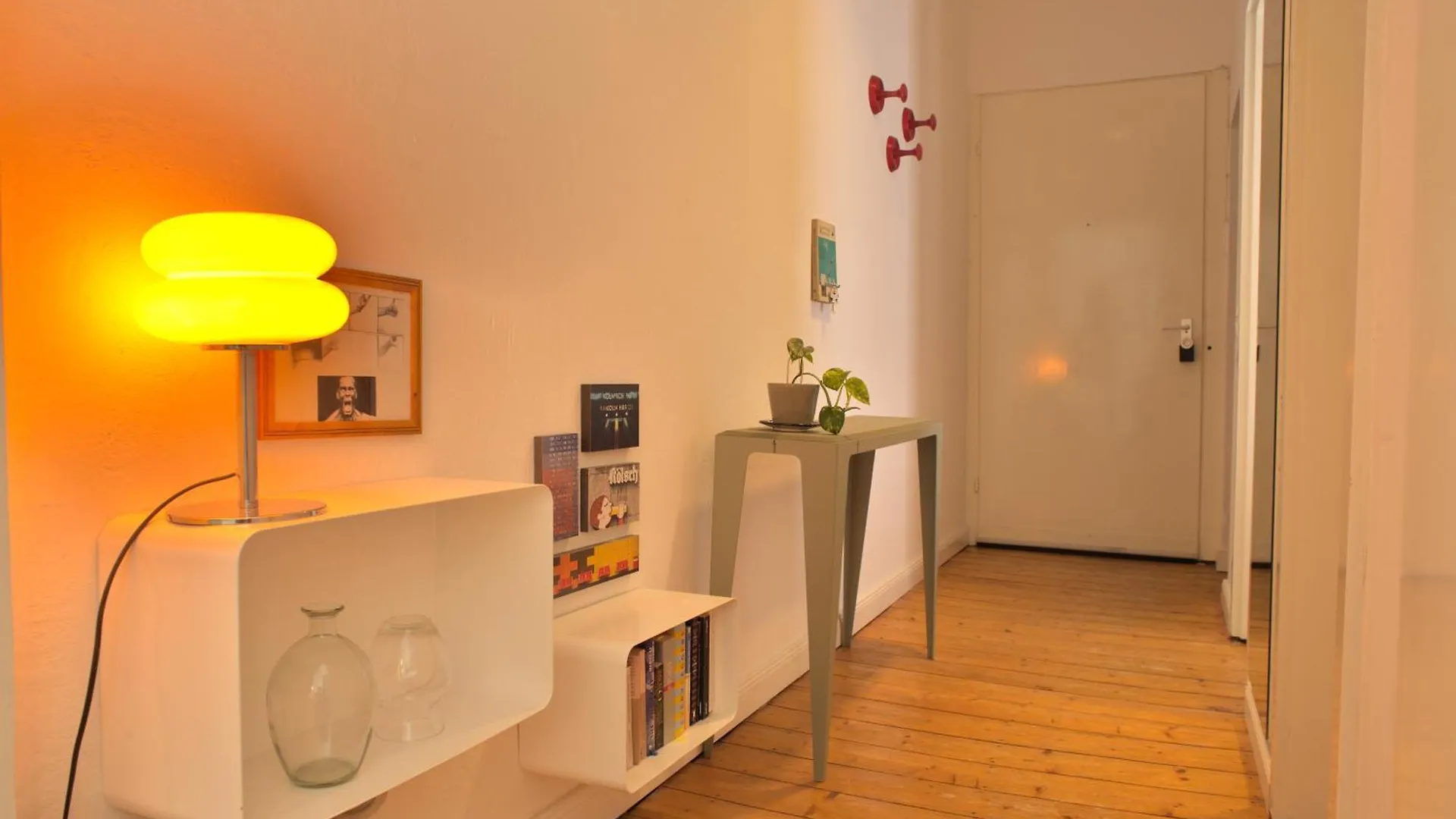 Ruhiges Altbau-Apartment In Bester Lage Kolín nad Rýnem Apartmán